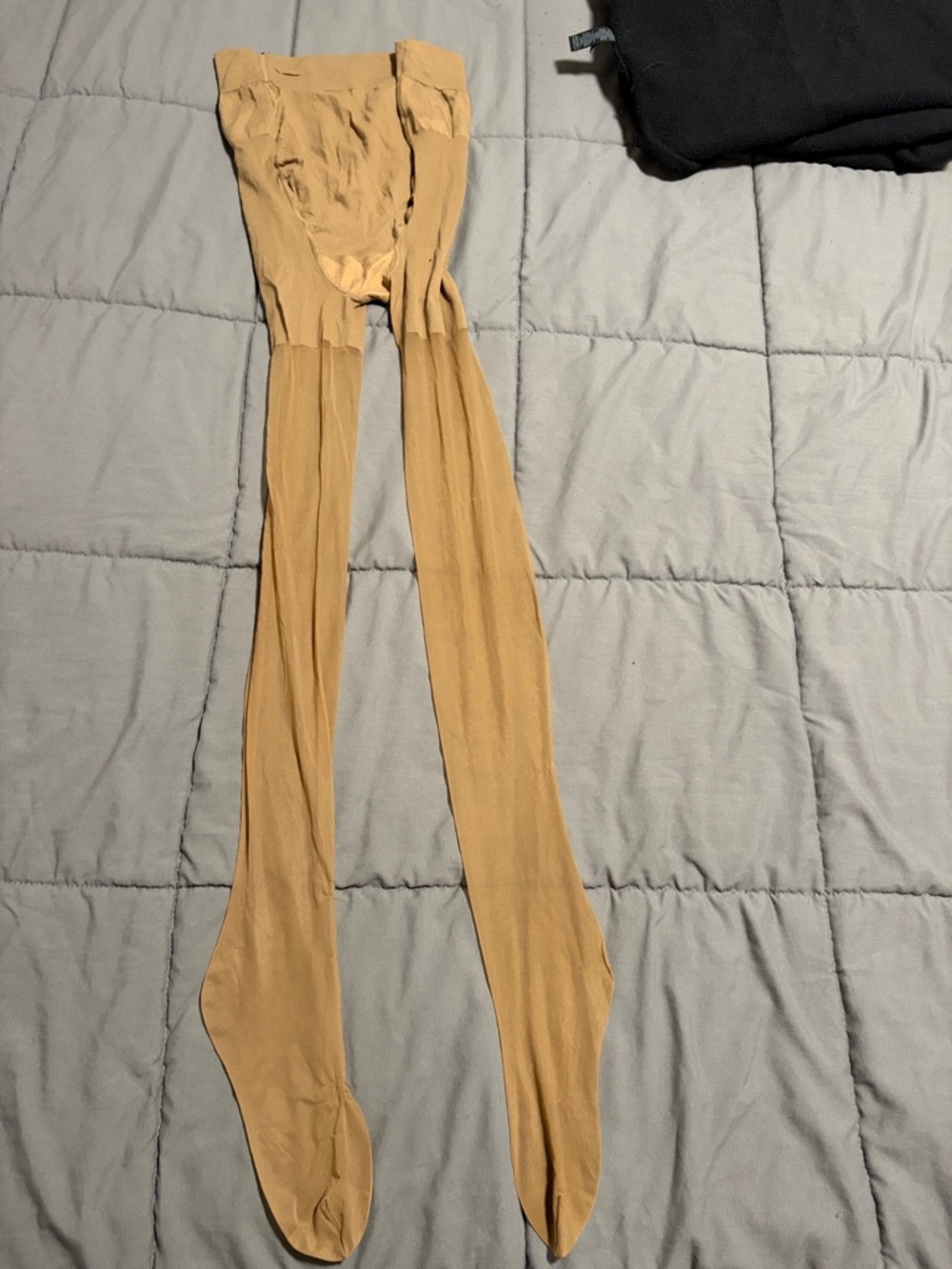 Maternity me moi Sheer Nude/Tan Tights